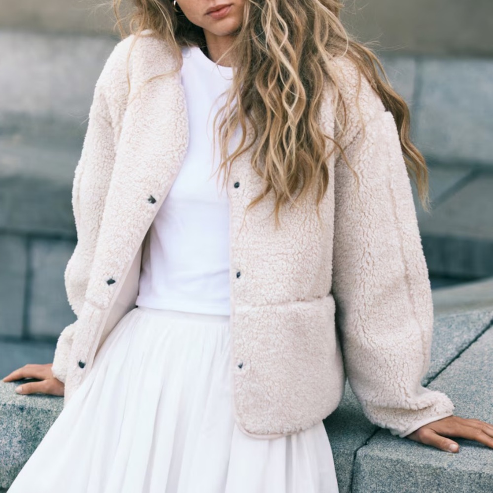 H&M TEDDY FLEECE JACKET Light Beige